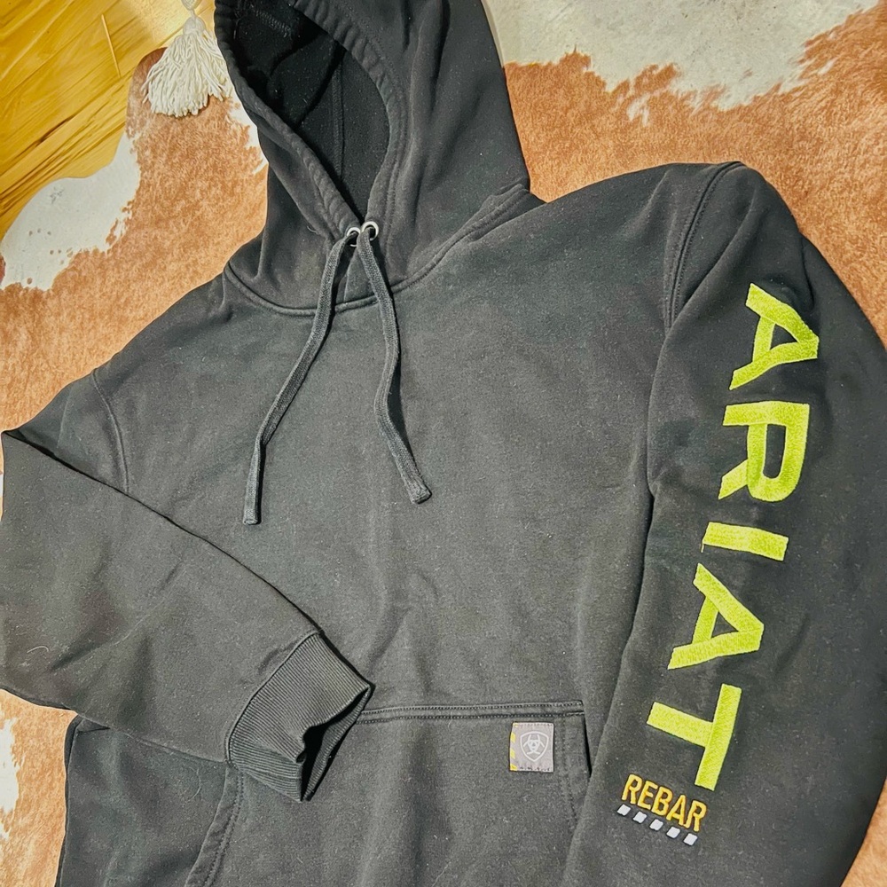 Ariat Hoodie